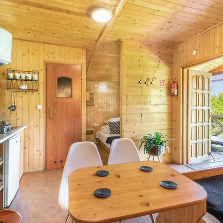 Деревянный коттедж Cicha Dolina Мендзыбродзе-Бяльске